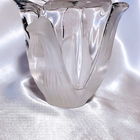 Mikasa Frosted Leaf & Clear Crystal Glass Spring Aria Votive Candle Holder. - Picture 4 of 9